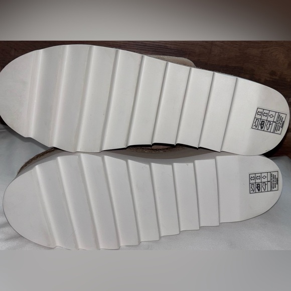 Free People NWOB Santorini Espadrille platform Suede Upper Sandals SZ 7.5 & 8 - Picture 11 of 11